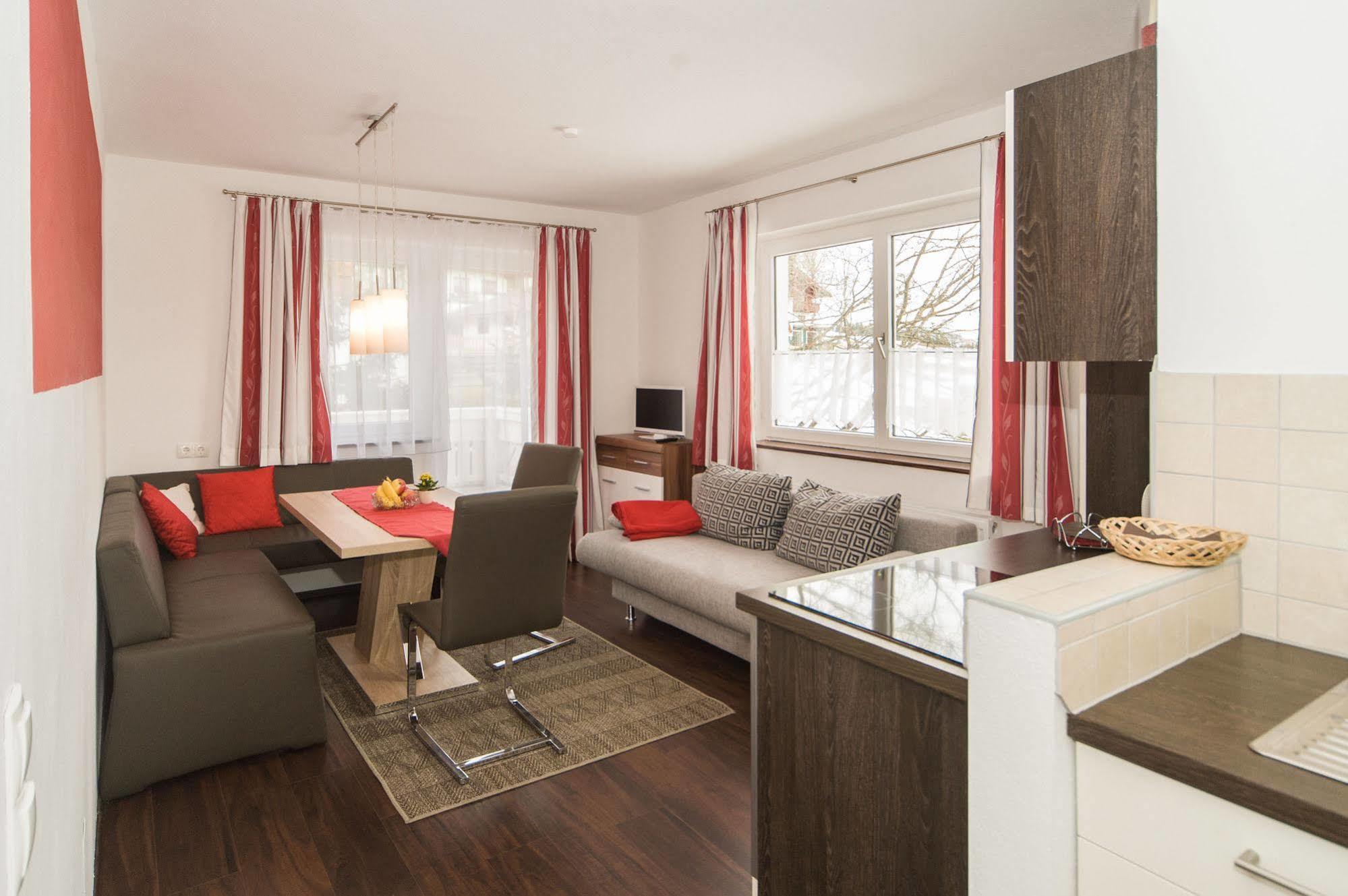 Haus Alpina Ski In & Ski Out Schladming Εξωτερικό φωτογραφία